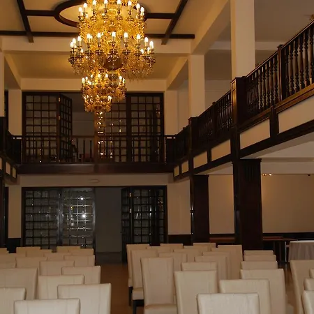 Hanul Domnesc 3* Braşov