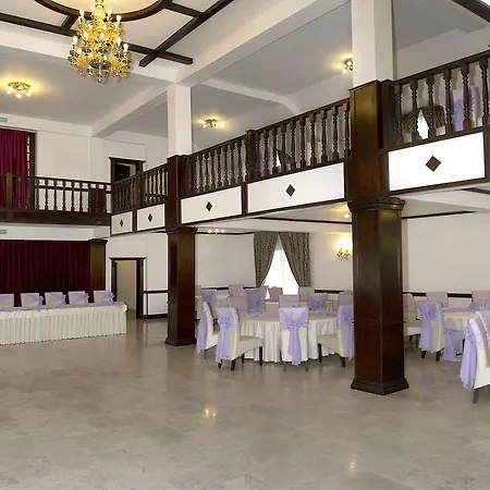 Hanul Domnesc Han/Misafirhane 3*