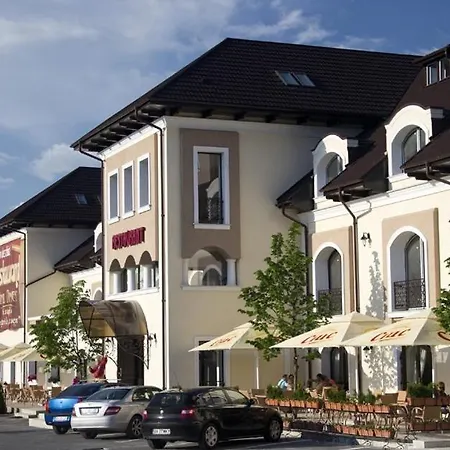 Inn Hanul Domnesc 3*