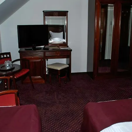 Han/Misafirhane Hanul Domnesc Braşov