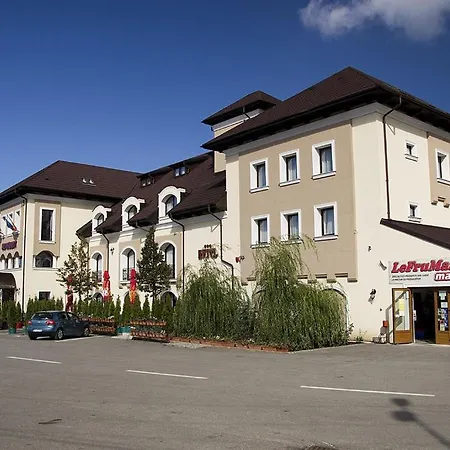 Hanul Domnesc Han/Misafirhane Braşov