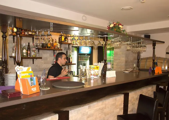 Inn Hanul Domnesc Brasov